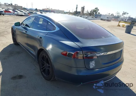 2014 Tesla Model S P85 из США, поврежденный, VIN 5YJSA1H10EFP30525